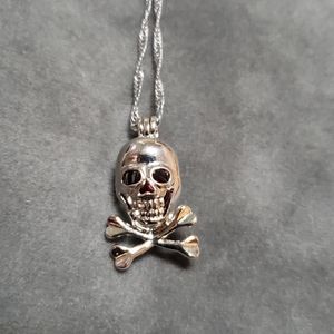 Silver plated pendant